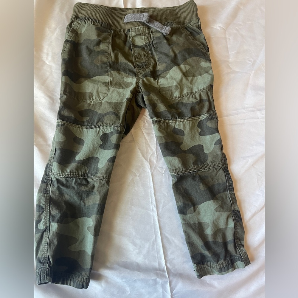Carter’s 2t camo pants.